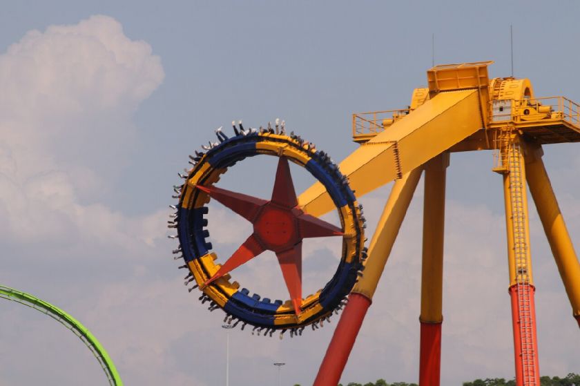 园时间、地点、门票价格一览不朽情缘模拟器重庆欢乐谷开(图2) 园时间、地点、门票价格一览不朽情缘模拟器重庆欢乐谷开(图2)