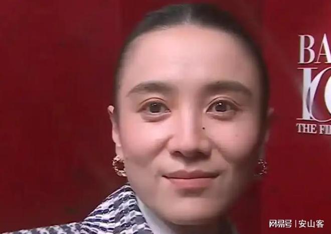 头签吓坏杨幂不敢露脸只有赵今麦扛住了！mg不朽情缘游戏登录入口芭莎之夜被镜